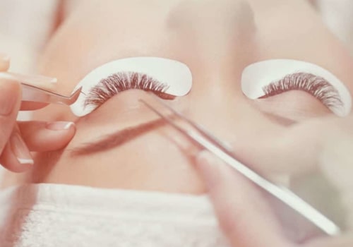 How to stay still during eyelash extensions?