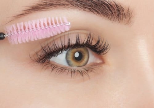 What makes your eyelashes healthier?